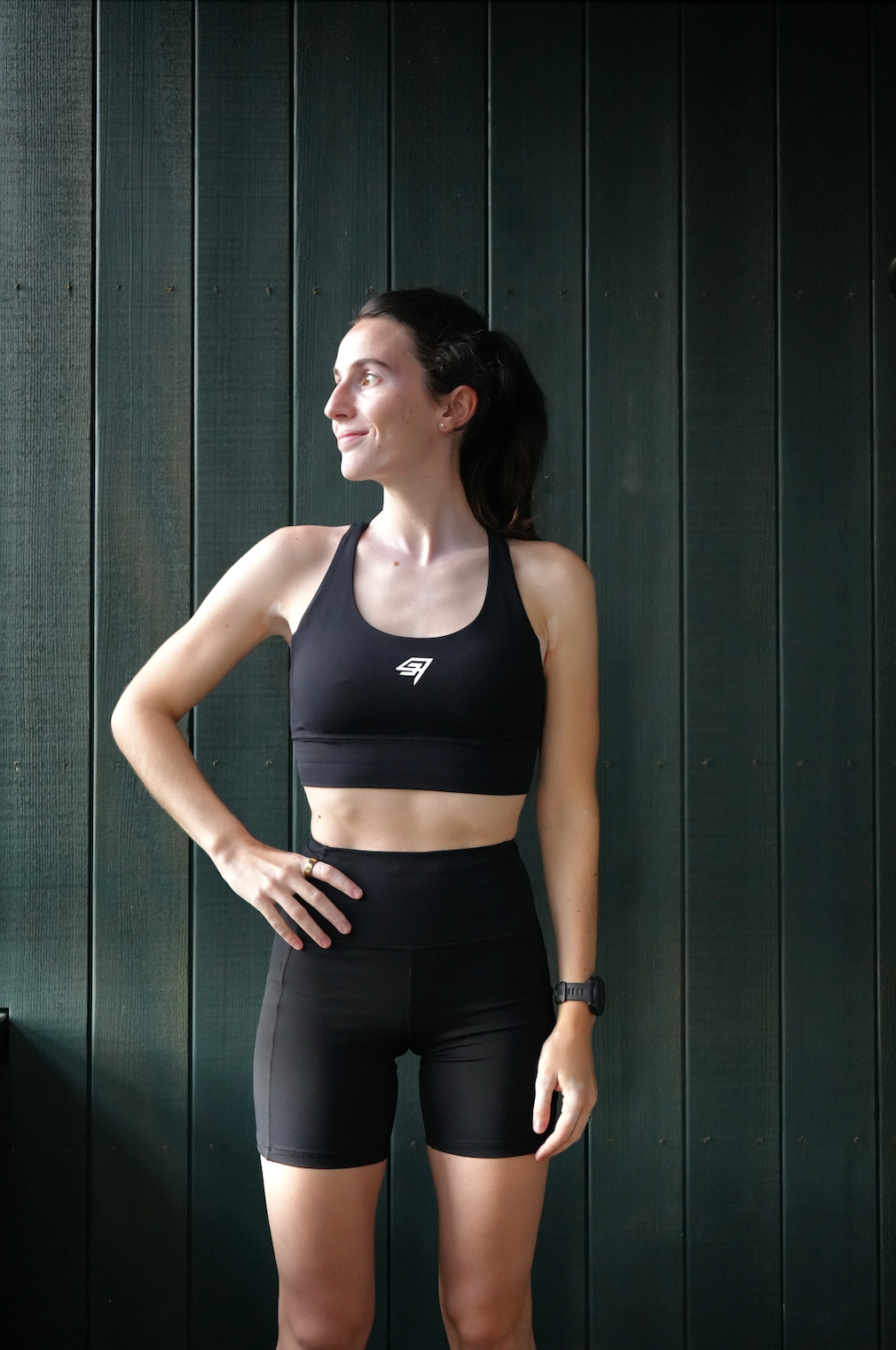 THR9VE ASCENT Sports Bra — women's training bra with built-in cups, product photograph 1